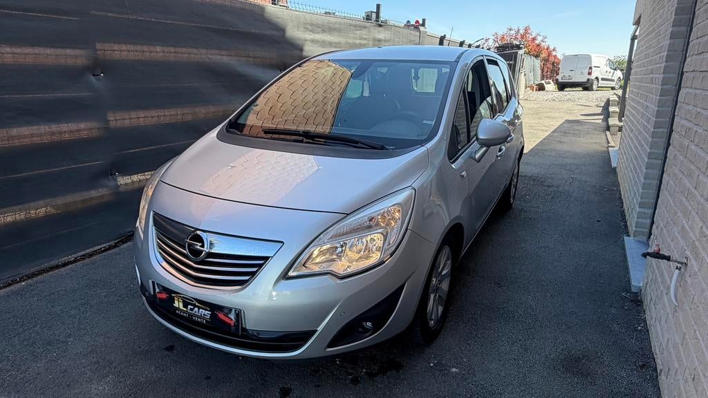 Opel meriva 1.7 diesel 157.000km  12 mois de garantie, Auto's, Euro 5, Monovolume, Bedrijf, 5 deurs