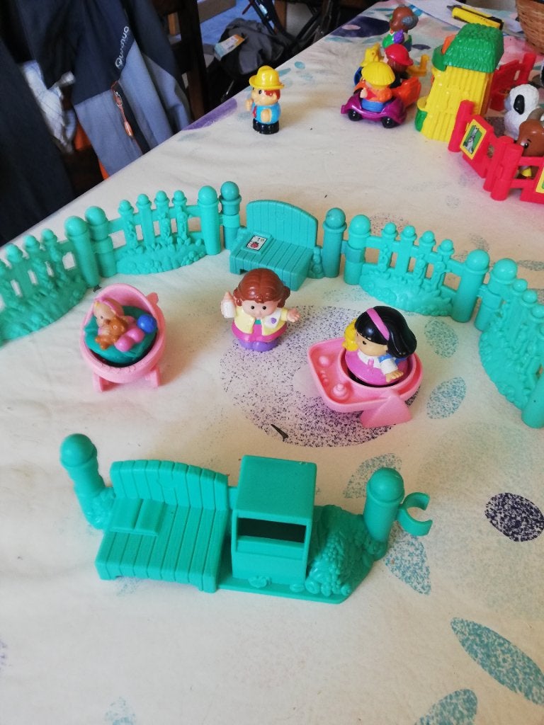 little people , fisher price maman  avec bébé et enfant, Enlèvement ou Envoi, Utilisé, Set de jeu