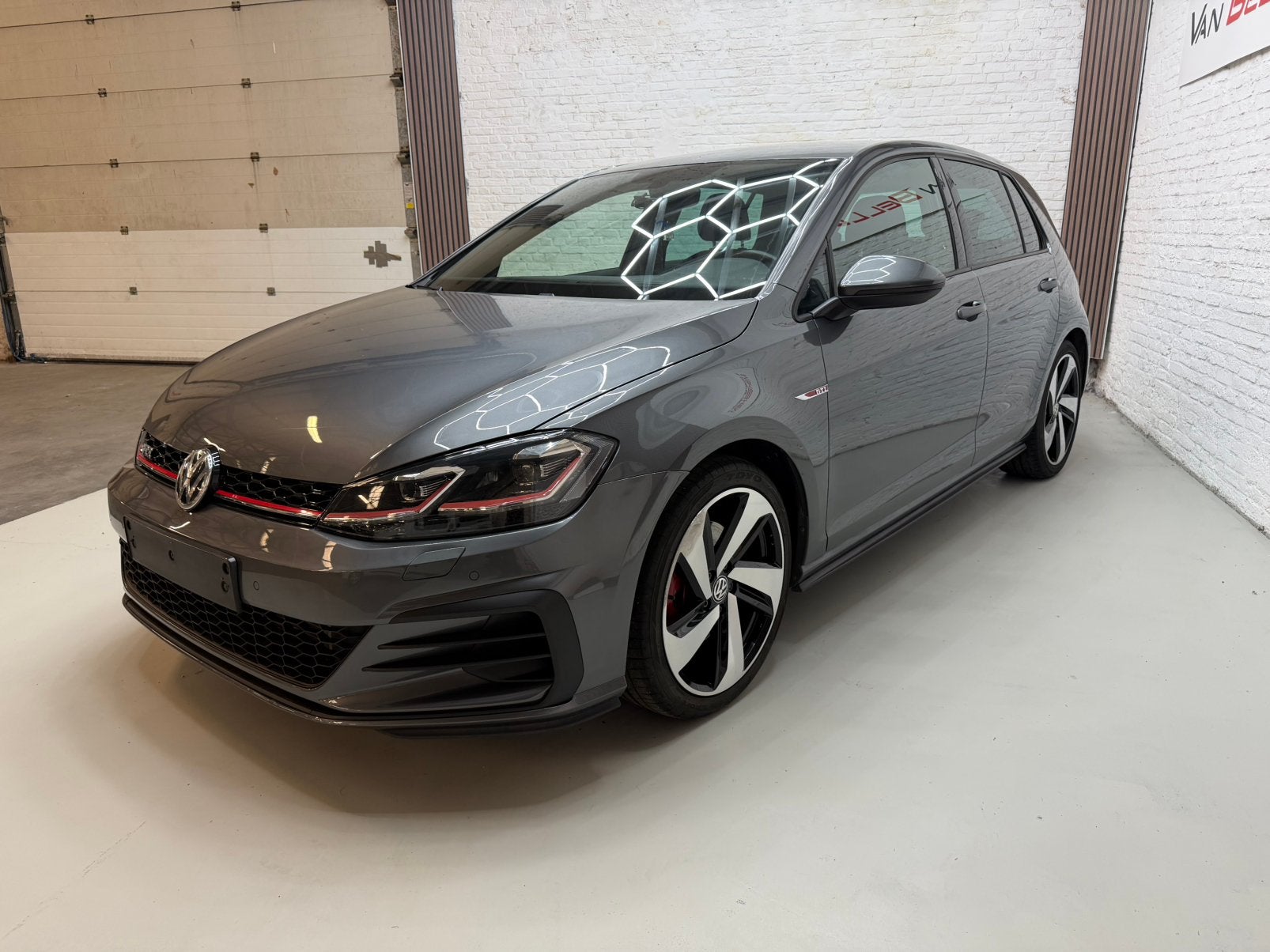 Knappe golf 7.5GTI 2.0tfsi performance DSG 108.000km, 1998 cc, Stof, 4 cilinders, 169 kW