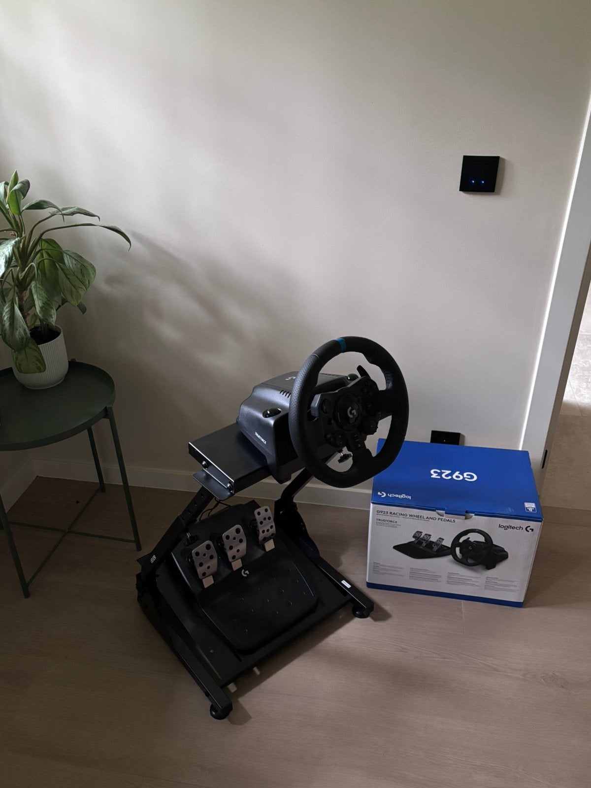 Logitech G923 avec support pour volant, Consoles de jeu & Jeux vidéo, Enlèvement, Comme neuf