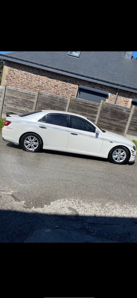 Toyota mark x, Autos, Carnet d'entretien, 5 portes, 6 cylindres, Automatique