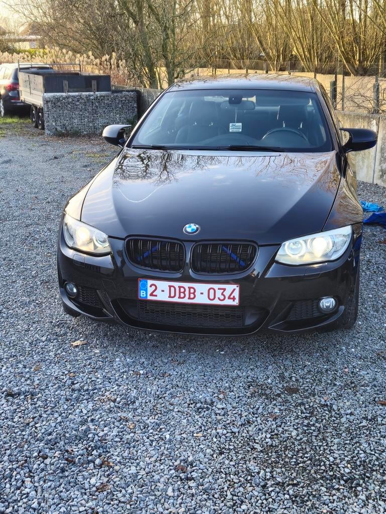 2011 Bmw e92 lci 320d xdrive 163 pk, Auto's, Euro 5, Zwart, Zwart, Leder