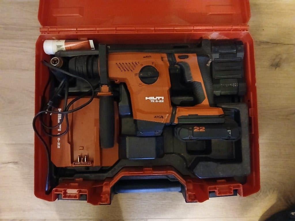 Foreuse Hilti, Bricolage & Construction, Enlèvement, Utilisé, Marteau perforateur et/ou Marteau piqueur, Mécanisme de percussion