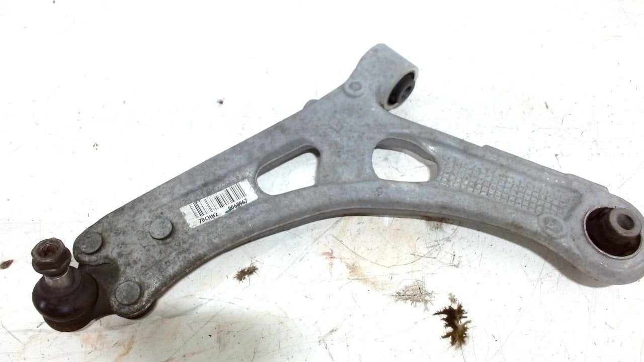 Draagarm links voor Opel Combo, Onderdelen@venauto.nl, Van der Ven Autorecycling B.V., Gebruikt, Ettenseweg 76, 4706 PB Roosendaal, The Netherlands