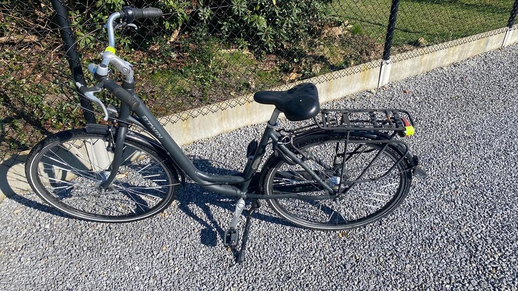 Damesfiets in goede staat, Ophalen, Gebruikt