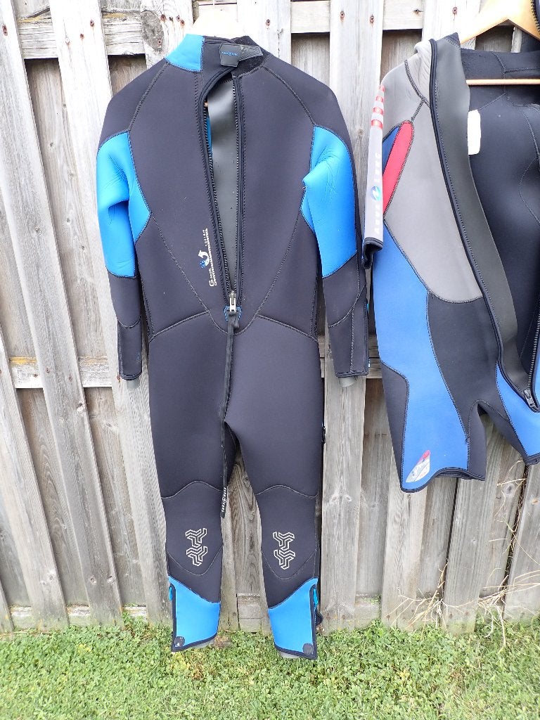Matériel de plongée - Combinaison, Sports nautiques & Bateaux, Enlèvement, Comme neuf, Combinaison de plongée