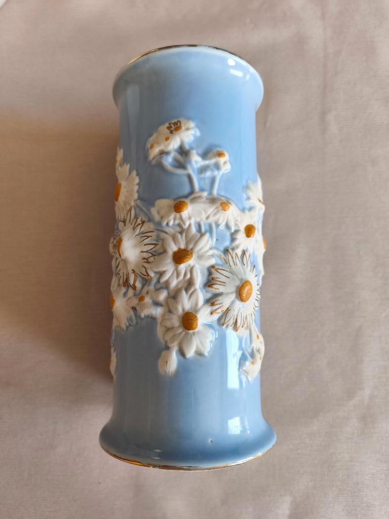 Vintage vaas met bloemen bovenop, Ophalen