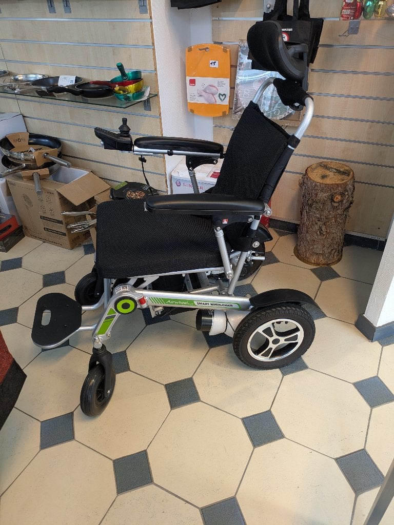 Nouveau fauteuil roulant électrique avec télécommande, Enlèvement, Pliant, Neuf, Fauteuil roulant électrique