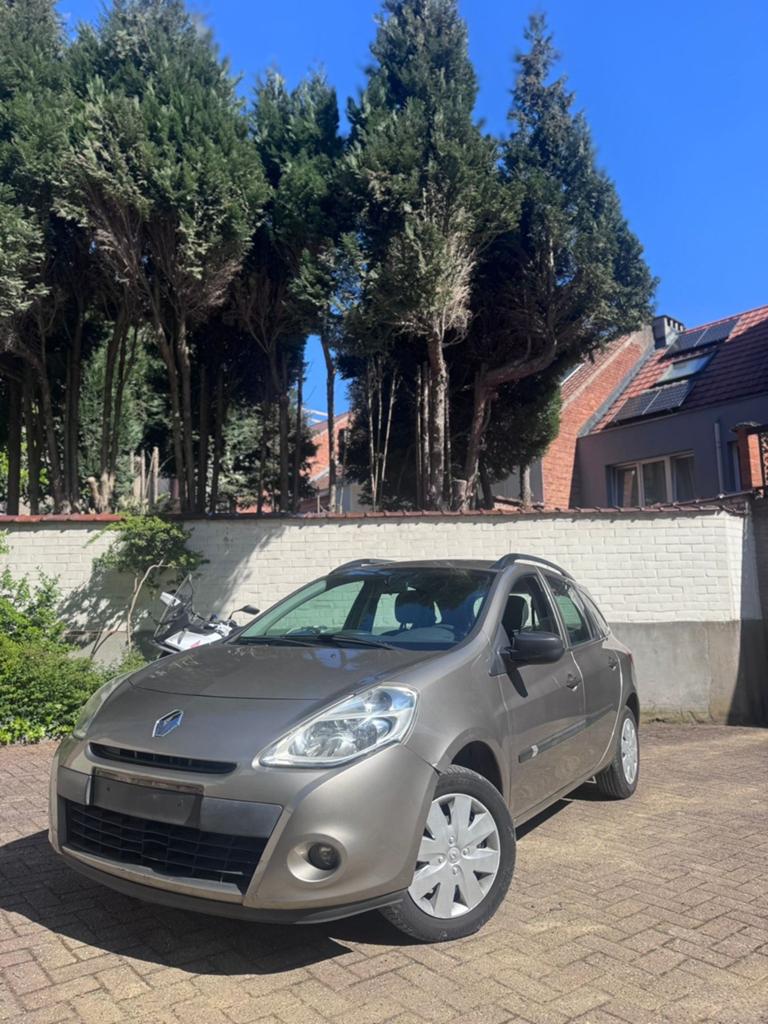 Renault Clio 3 1.2  prête à être immatriculée, Euro 5, Achat, Carnet d'entretien, Break