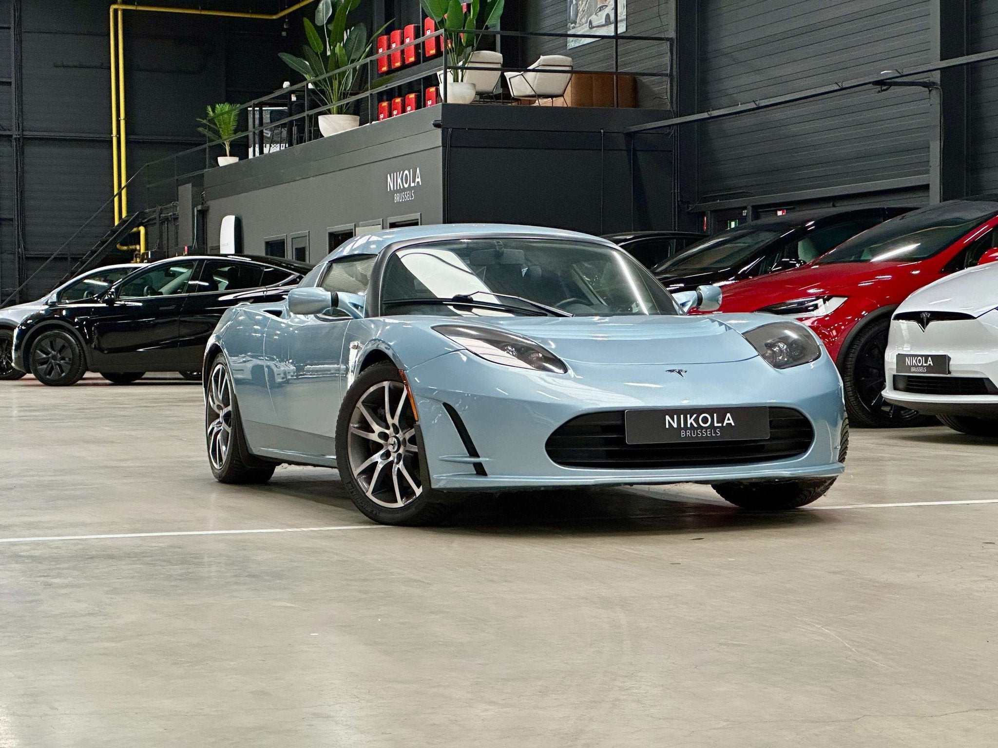 Tesla Roadster V2.5 - HEATED SEATS - 2 DIN SCREEN - HARDTOP, Autos, Achat, Entreprise, Roadster, 2 portes