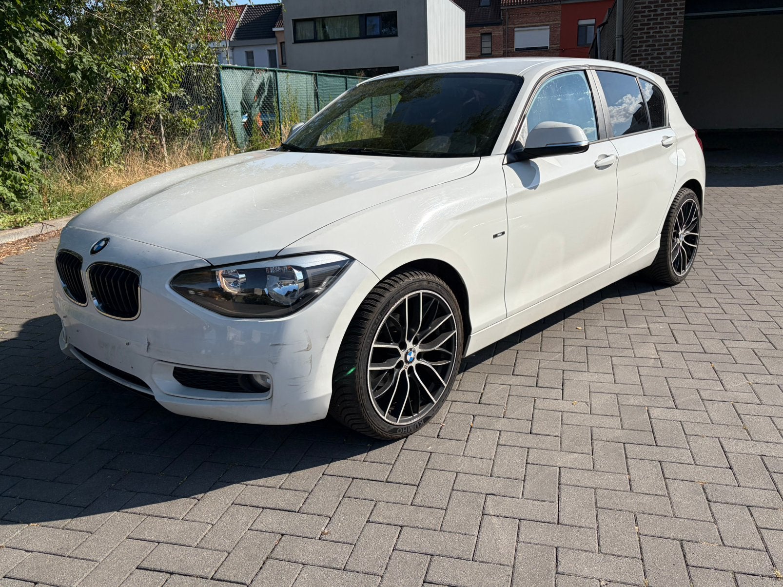 BMW 116i 175000km voor handelaar of export, Autos, Achat, Boîte manuelle, Particulier, Euro 4