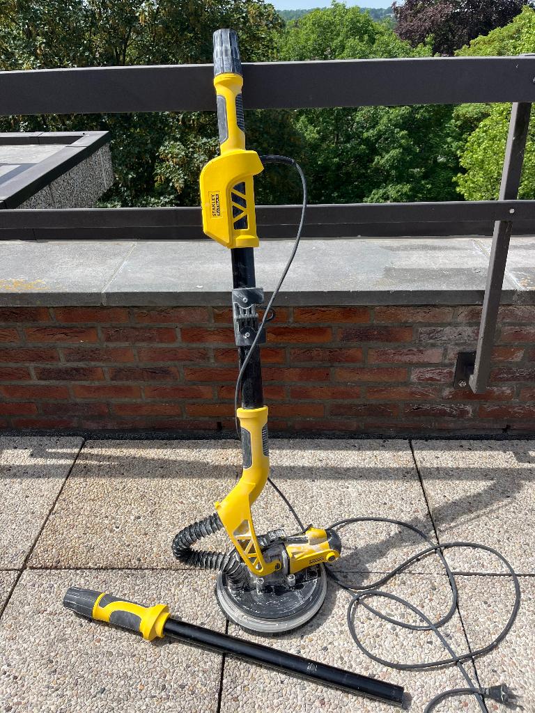 Ponceuse giraffe Stanley, Bricolage & Construction, Outillage | Ponceuses, Enlèvement, Comme neuf, 1200 watts ou plus, Ponceuse circulaire