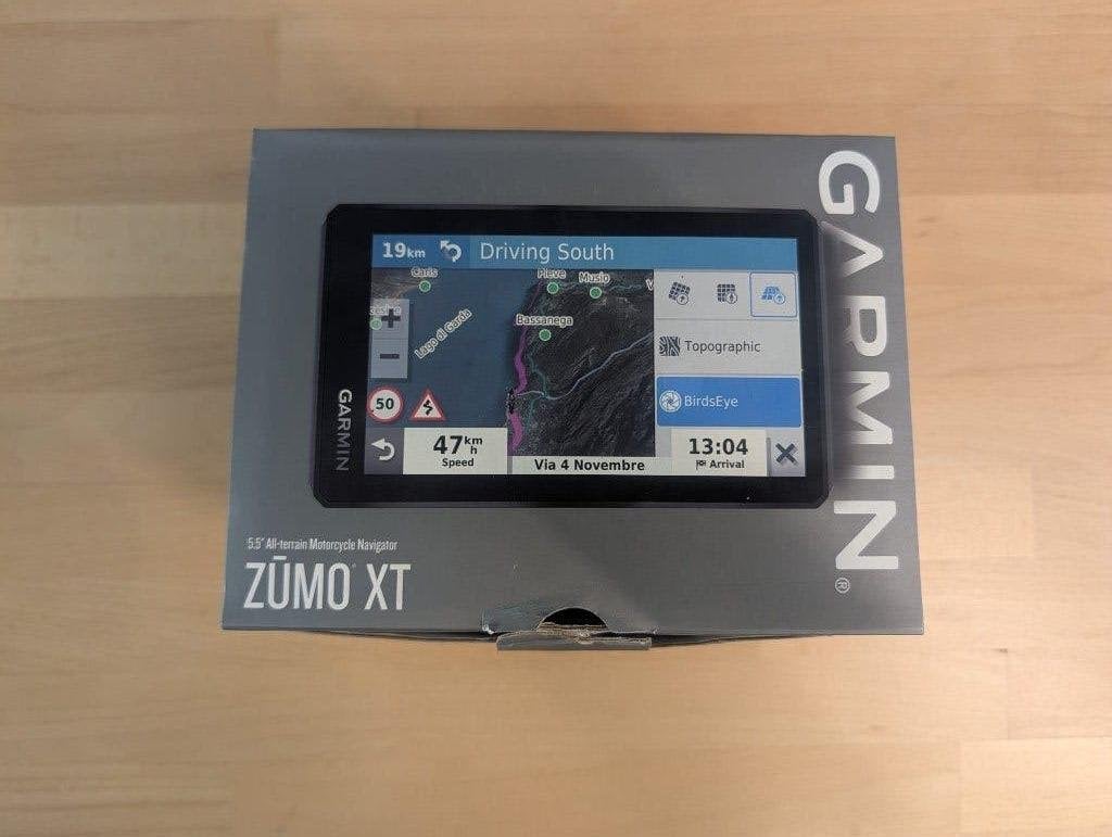 Garmin Zumo XT in de doos met BMW plug&play aansluiting, Enlèvement ou Envoi, Comme neuf