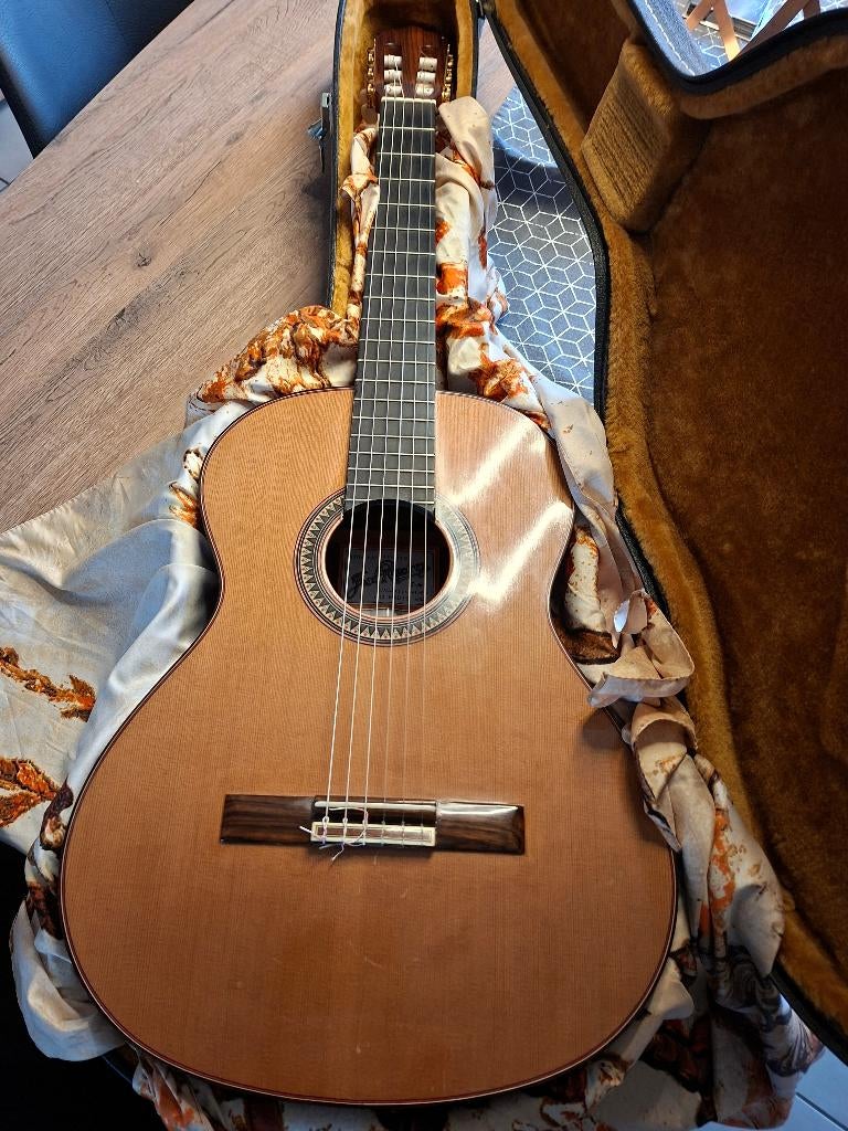 Prachtige klassieke gitaar, Jose ramirez, Muziek en Instrumenten, Ophalen, Gebruikt, Klassieke of Spaanse gitaar, Met koffer