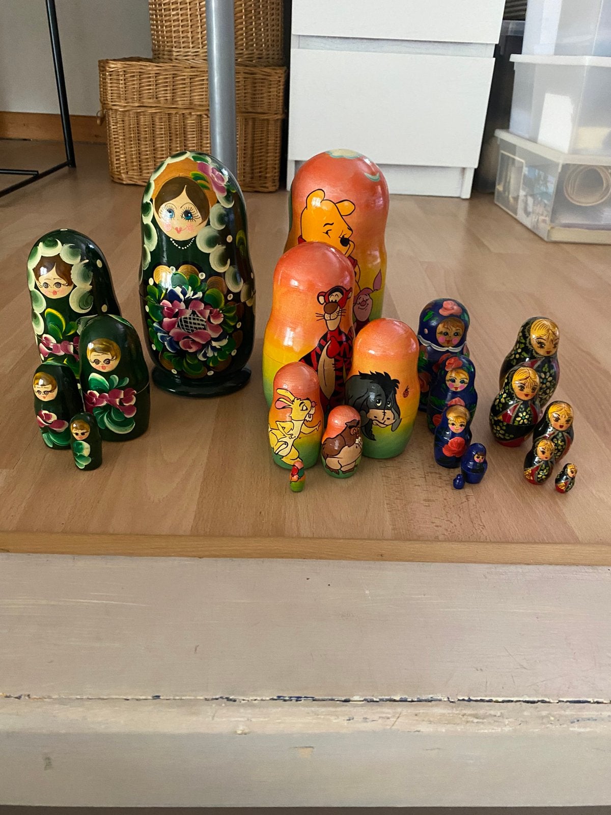 Matroesjka’s houten poppetjes, Ophalen, Nieuw