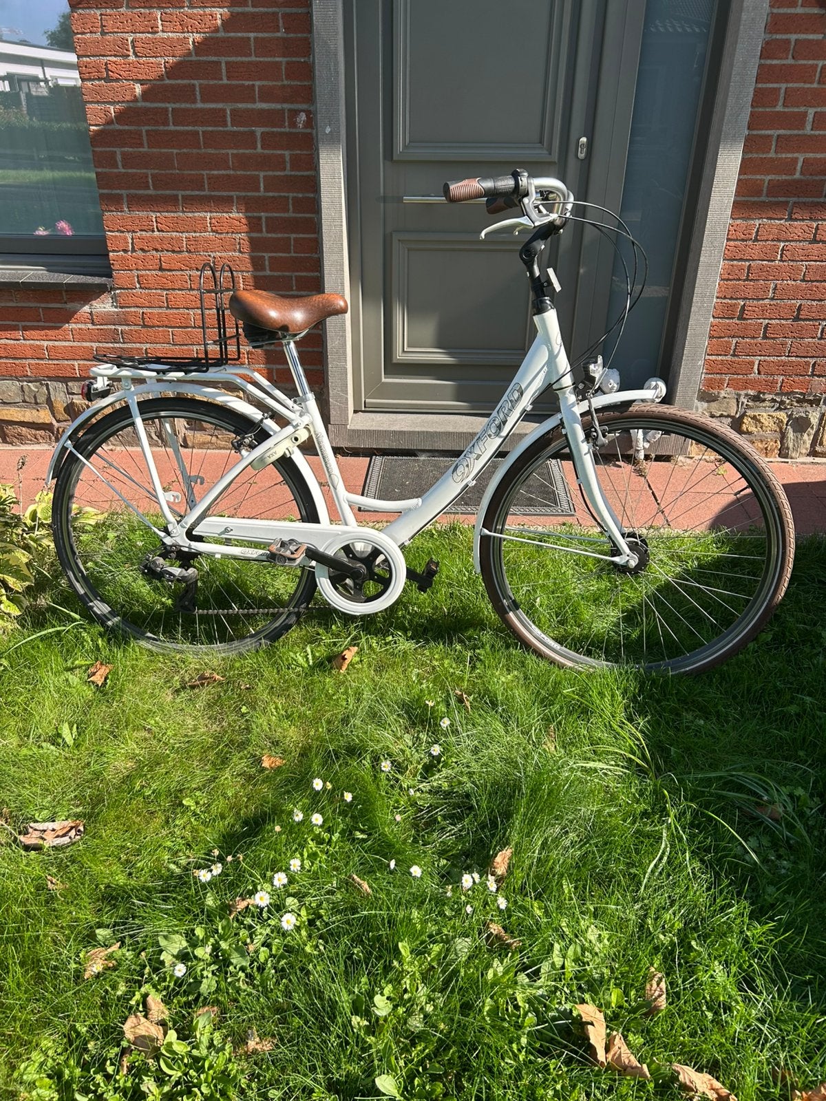 Oxford witte damesfiets, Fietsen en Brommers, Ophalen, Gebruikt, Overige merken, Versnellingen