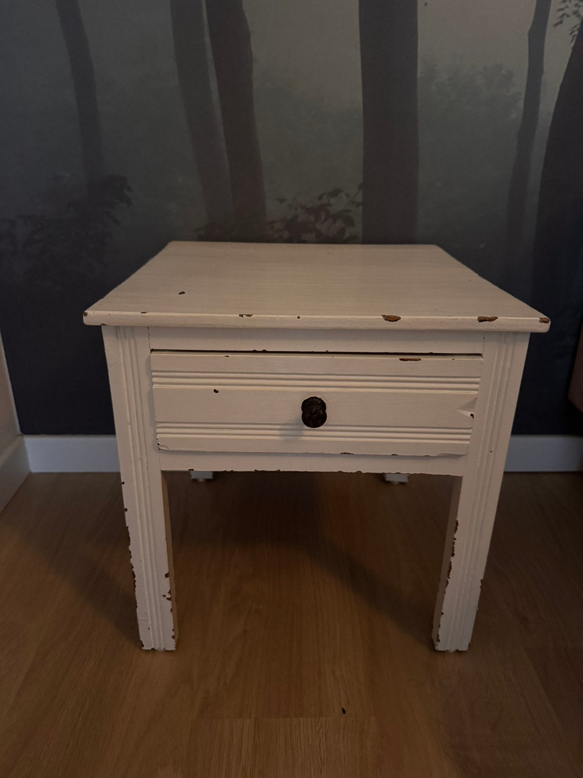 Nachtkastje, Huis en Inrichting, Slaapkamer | Nachtkastjes, Ophalen, Gebruikt, Minder dan 45 cm, Minder dan 55 cm