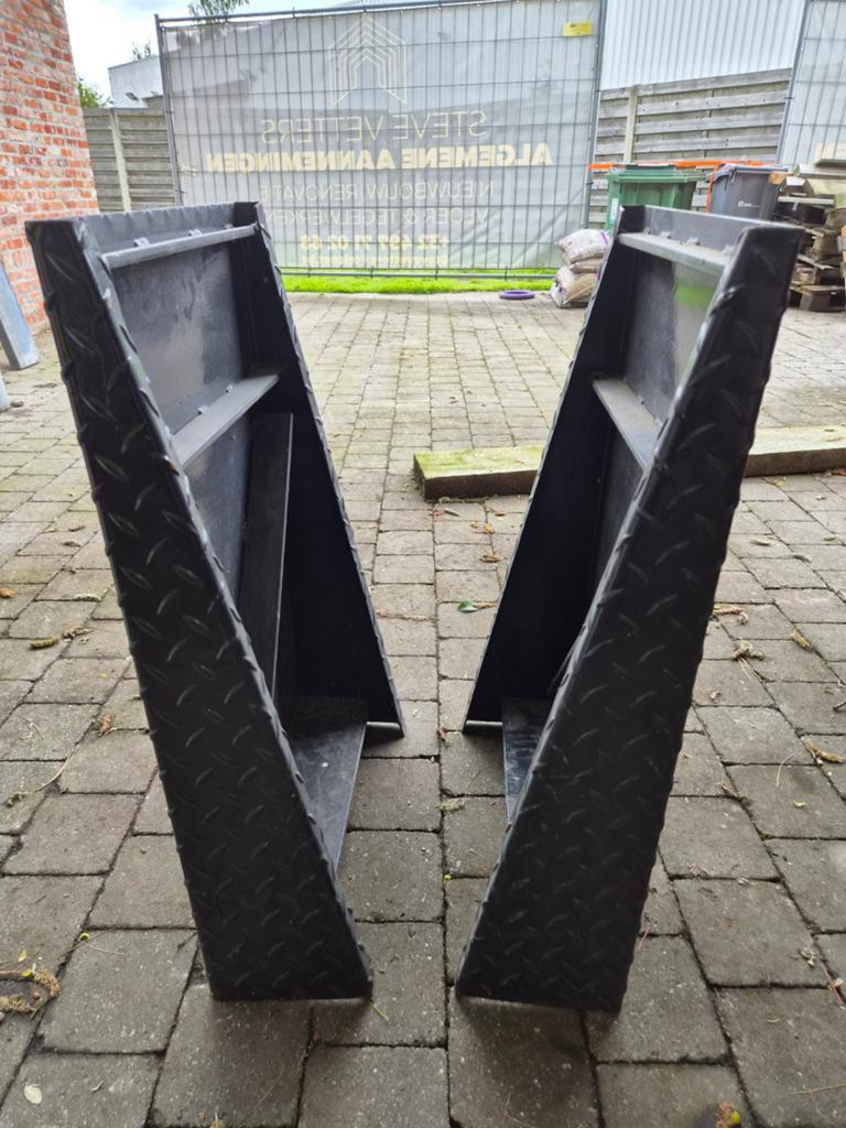 Zware oprij rampen., Ophalen