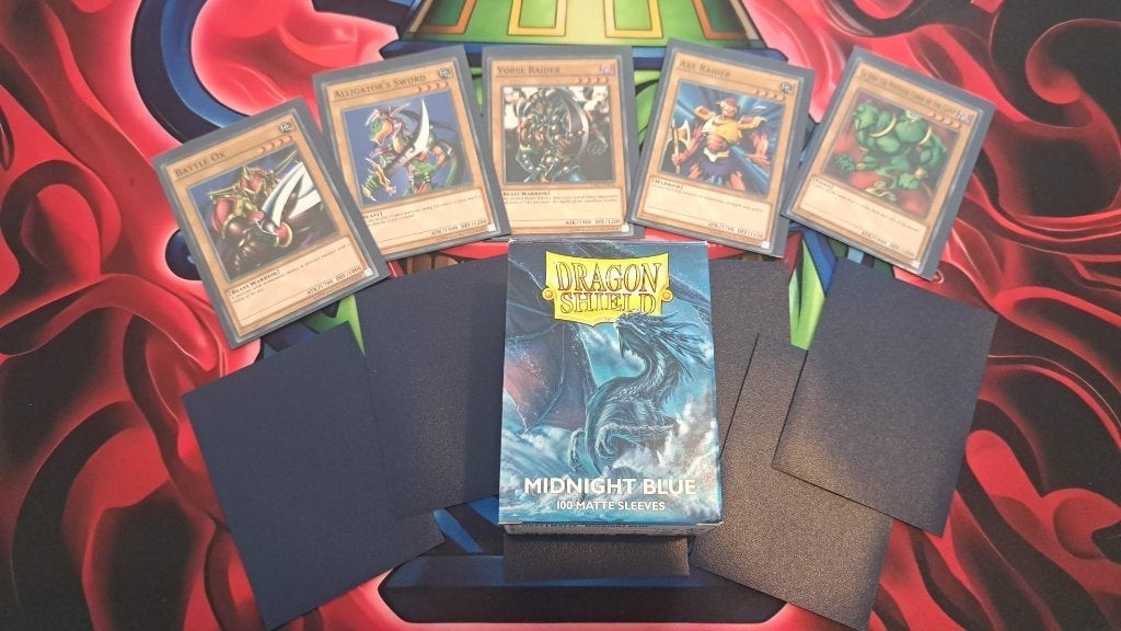 Dragon Shield Sleeves Midnight Blue Matte, Hobby en Vrije tijd, Ophalen of Verzenden, Zo goed als nieuw, Sleeves of Kaarthoesjes