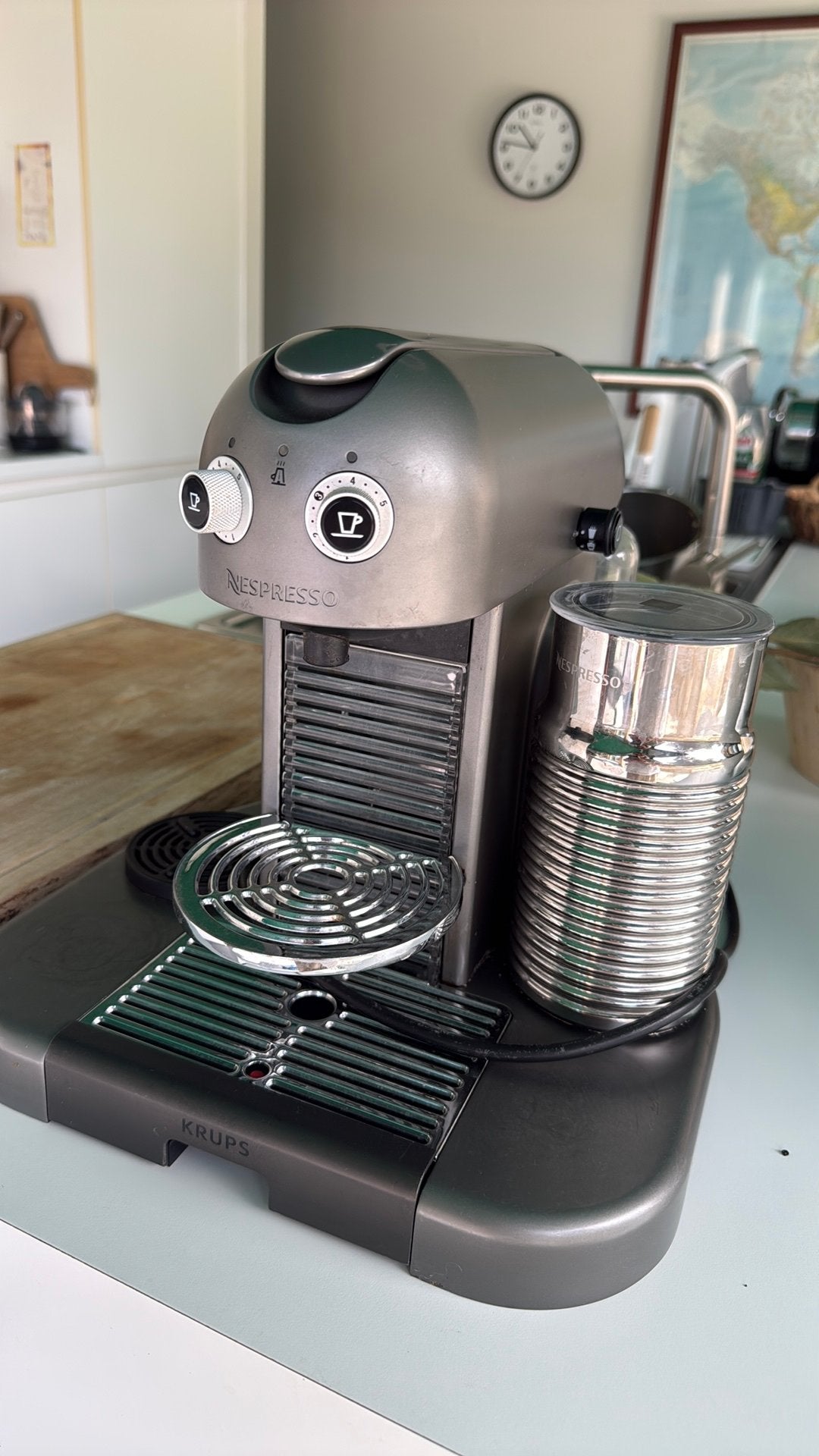 Nespresso machine, Ophalen, Zo goed als nieuw