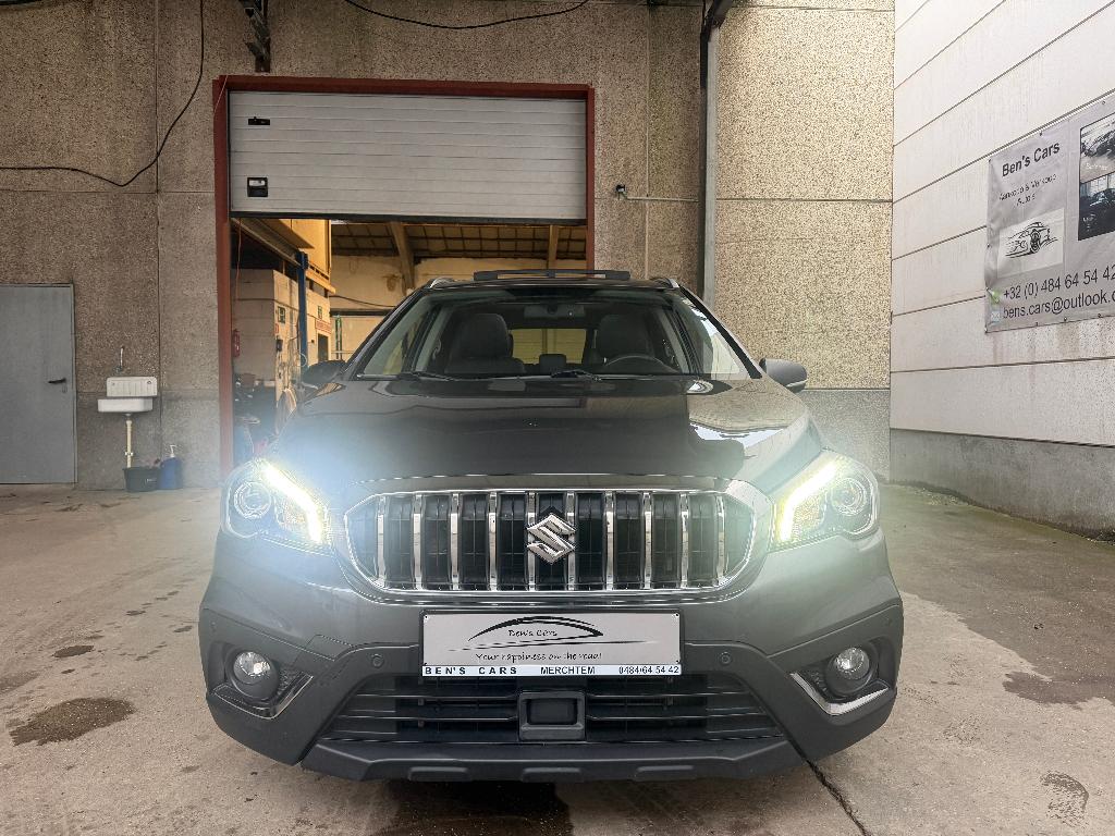Suzuki SX4 S-Cross 1.4 Turbo GLX *GPS/Camera/Pano.Dak*, Auto's, Suzuki, Parkeersensor, 4 cilinders, Leder, Bedrijf