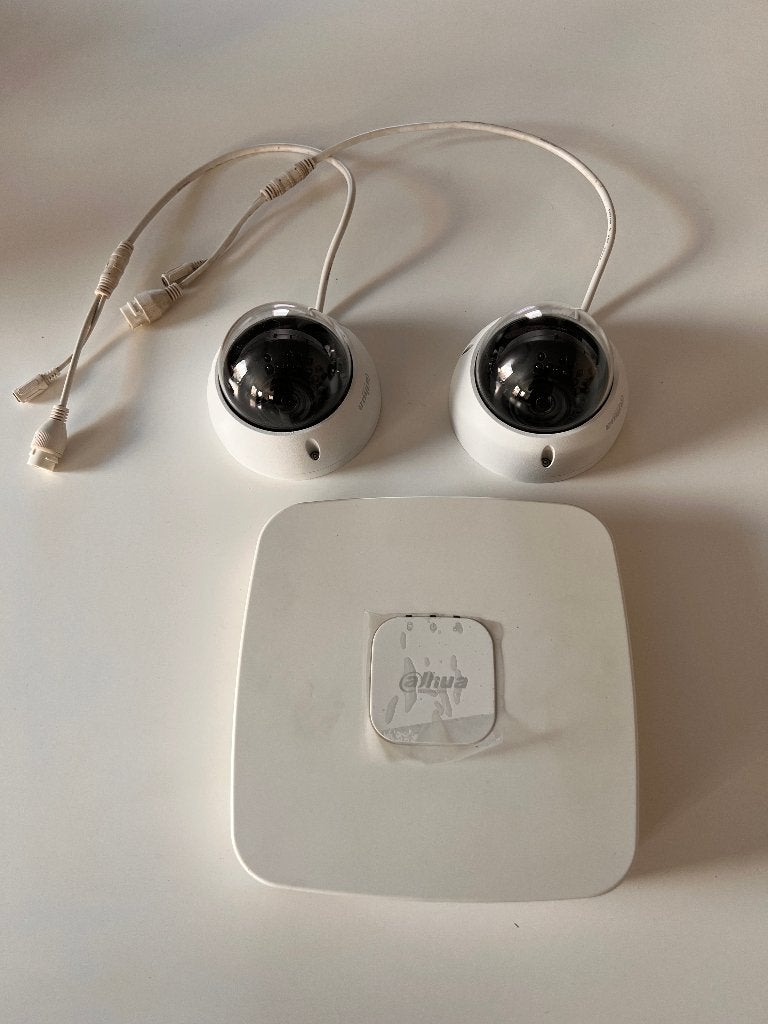 2x dahua POE ip camera + NVR, Enlèvement ou Envoi, Comme neuf, Caméra extérieure