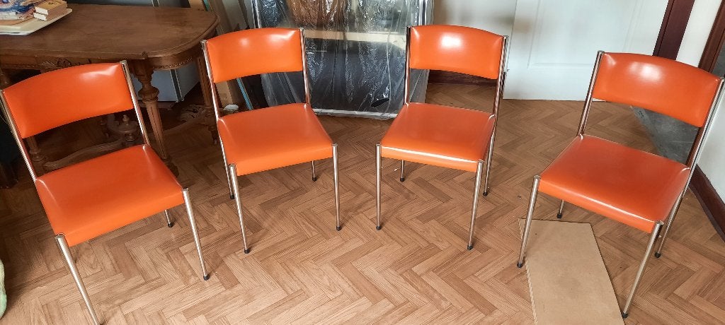 4 chaises retro vintage 1970, Maison & Meubles, Chaises, Années 70, Autres couleurs, Enlèvement, Utilisé