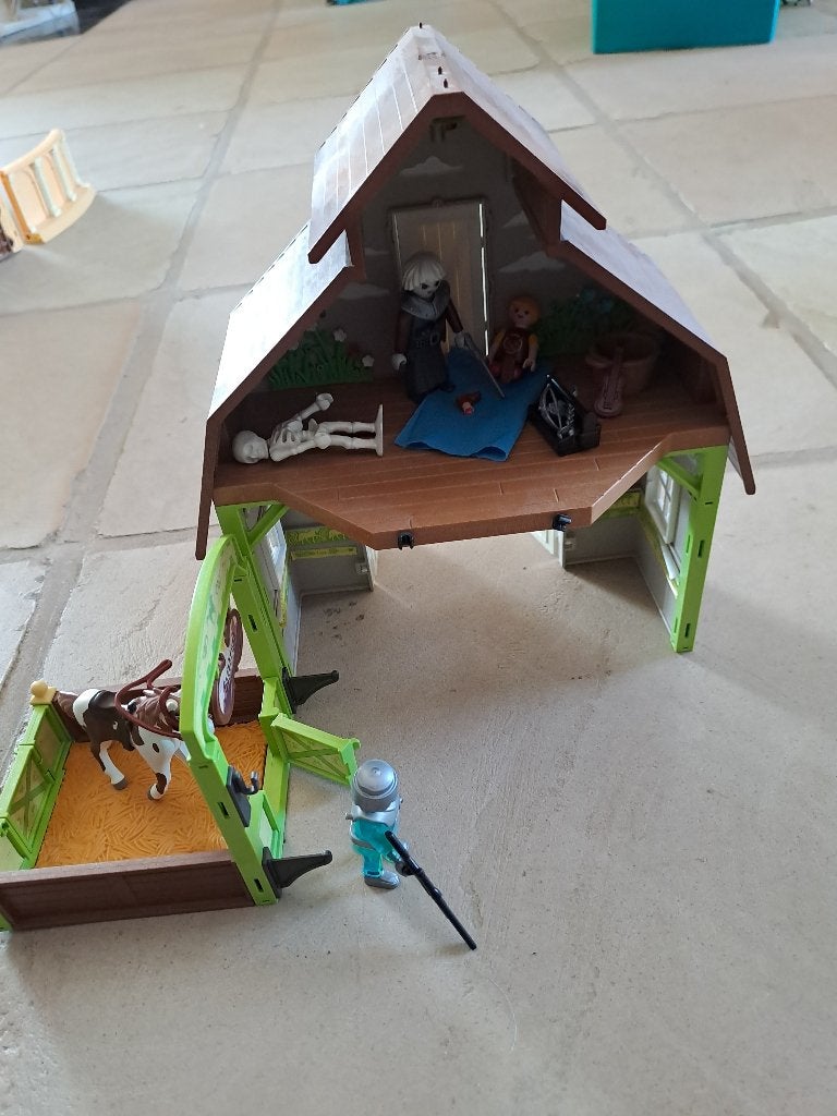 Playmobil - kleine stal, Kinderen en Baby's, Speelgoed | Playmobil, Ophalen, Zo goed als nieuw, Complete set