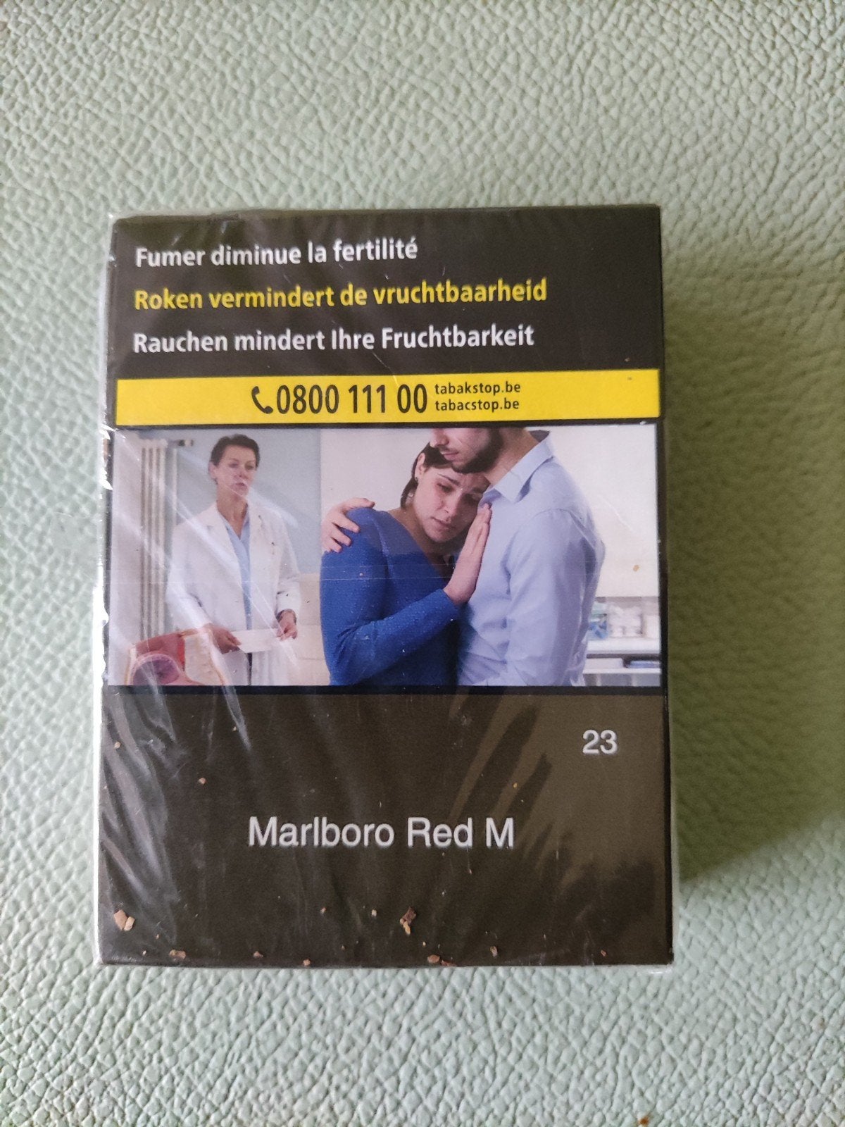 paquet non ouvert de cigarettes Marlboro Red M, Collections, Enlèvement