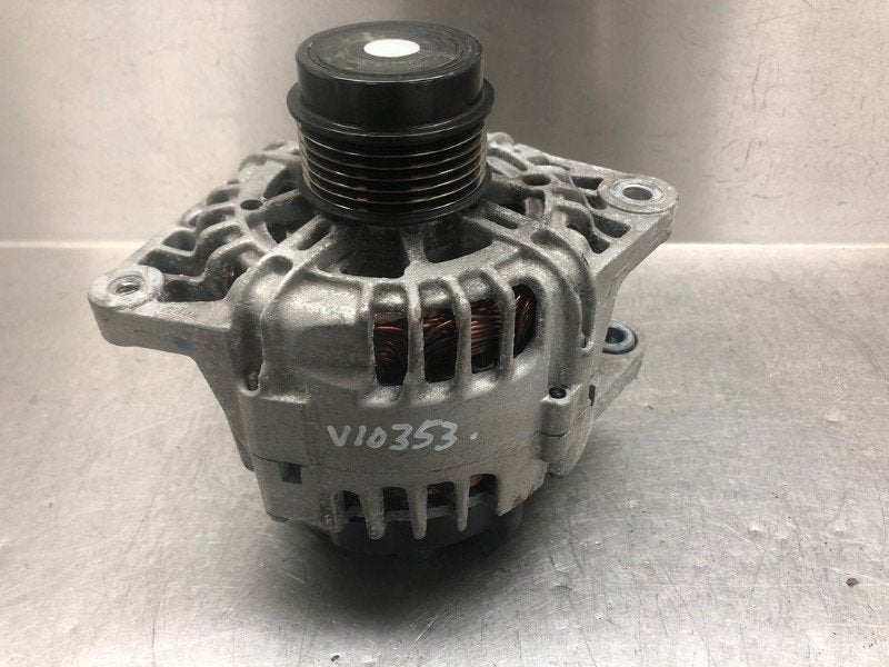 ALTERNATEUR V-Snaar Kia Venga (|373002B760|), Kia, Valeo, Utilisé, 100, rue de Courcelles
75017  Paris, FR