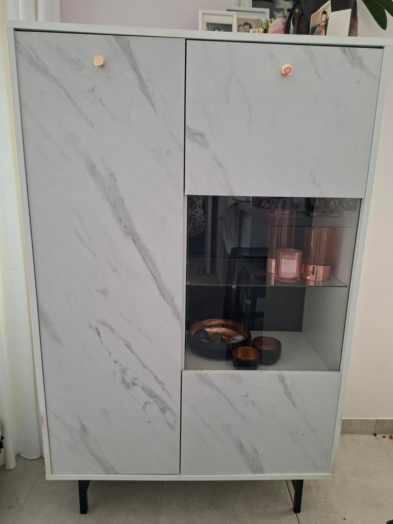Vitrine, Enlèvement, Verre