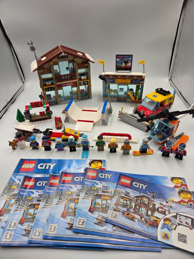 Lego City 60203 Ski Resort, Kinderen en Baby's, Speelgoed | Duplo en Lego, City, Lego, Ophalen of Verzenden, Zo goed als nieuw