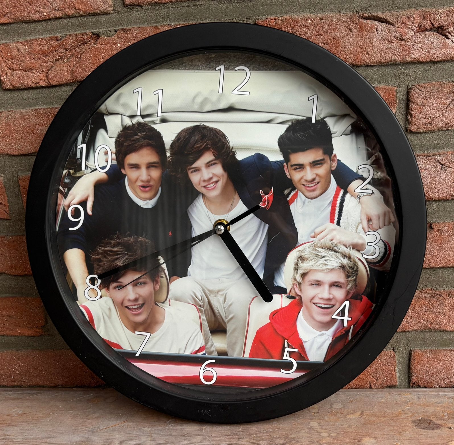 One Direction wandklok – werkend, Maison & Meubles, Accessoires pour la Maison | Horloges, Enlèvement, Analogique, Horloge murale