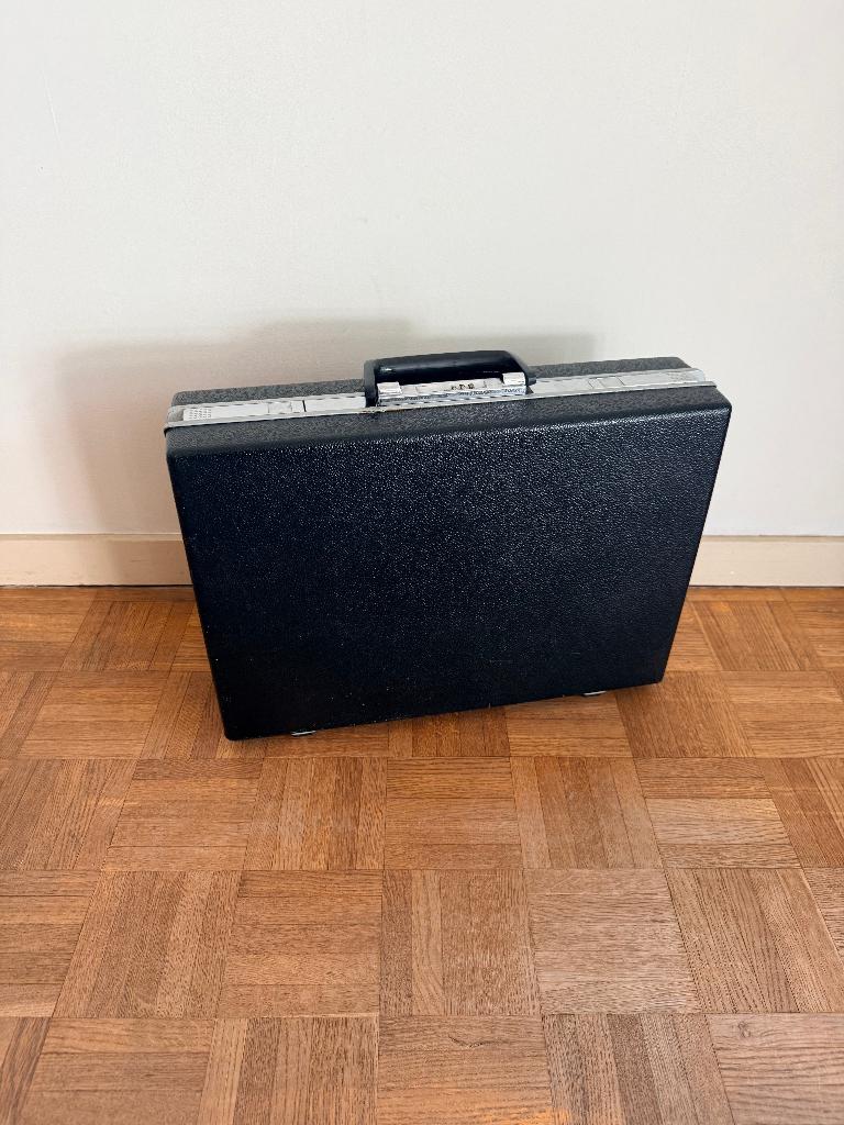 Mallette, sacoche pour ordinateur portable, valise Samsonite, Enlèvement ou Envoi, Noir, Hydrofuge, Utilisé