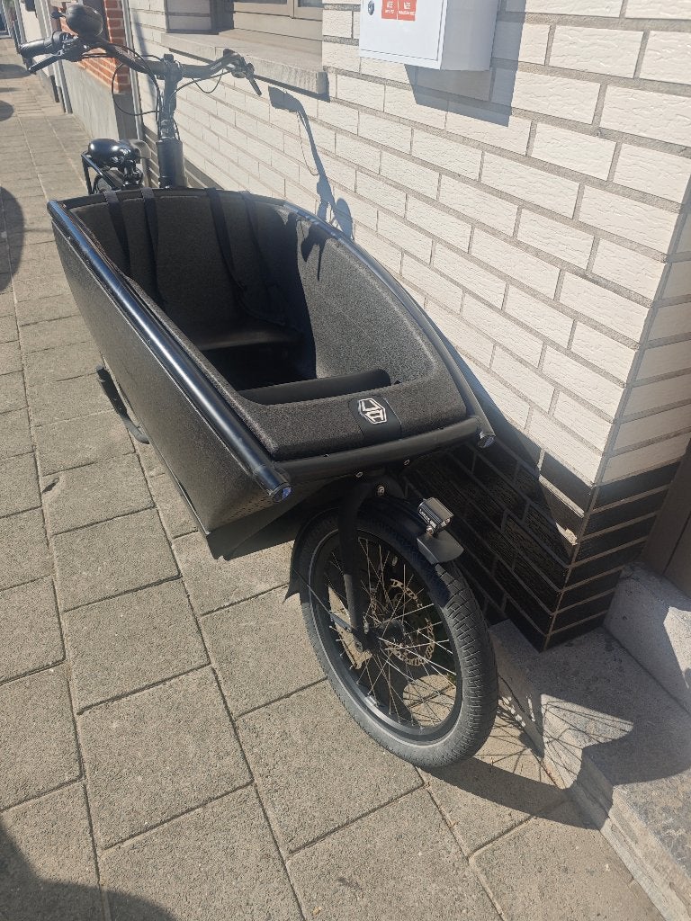 Urban arrow family 2022, Gebruikt, 3 kinderen, Elektrisch, Schijfrem