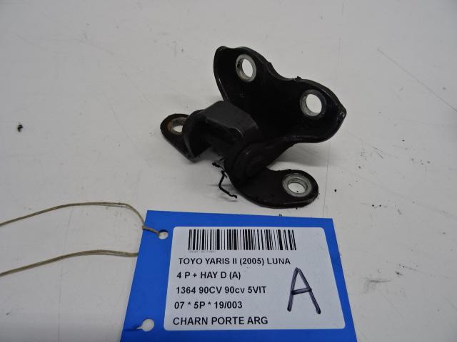 CHARNIERE DE PORTE ARRIÈRE GAUCHE Toyota Yaris II (P9), Utilisé, Toyota