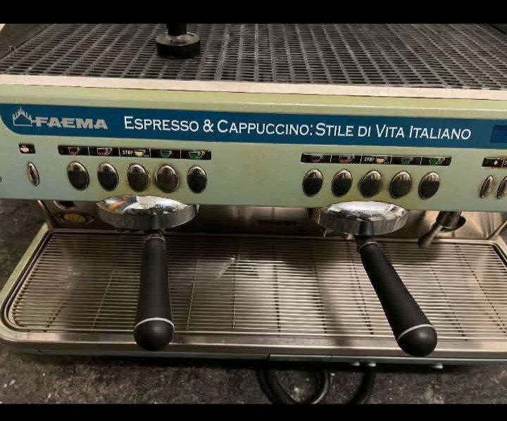 machine à expresso FAEMA E91 Elite 2 groupe + filtre à eau, Enlèvement ou Envoi