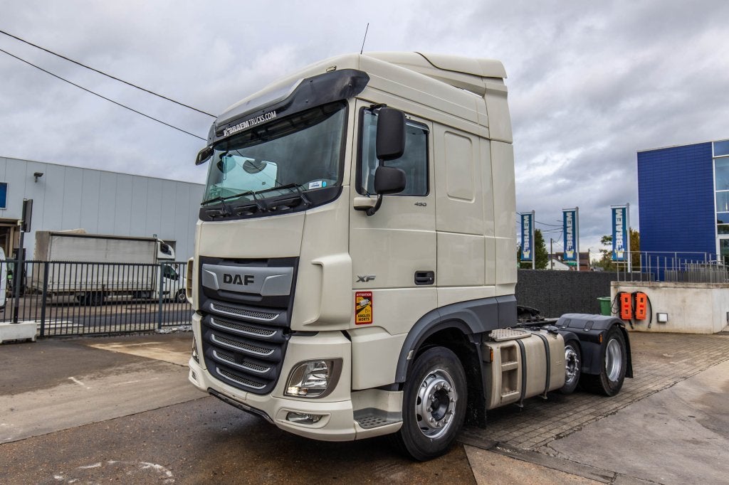 DAF XF 450-6x2 (bj 2020), Auto's, Automaat, Euro 6, Wit, Bedrijf