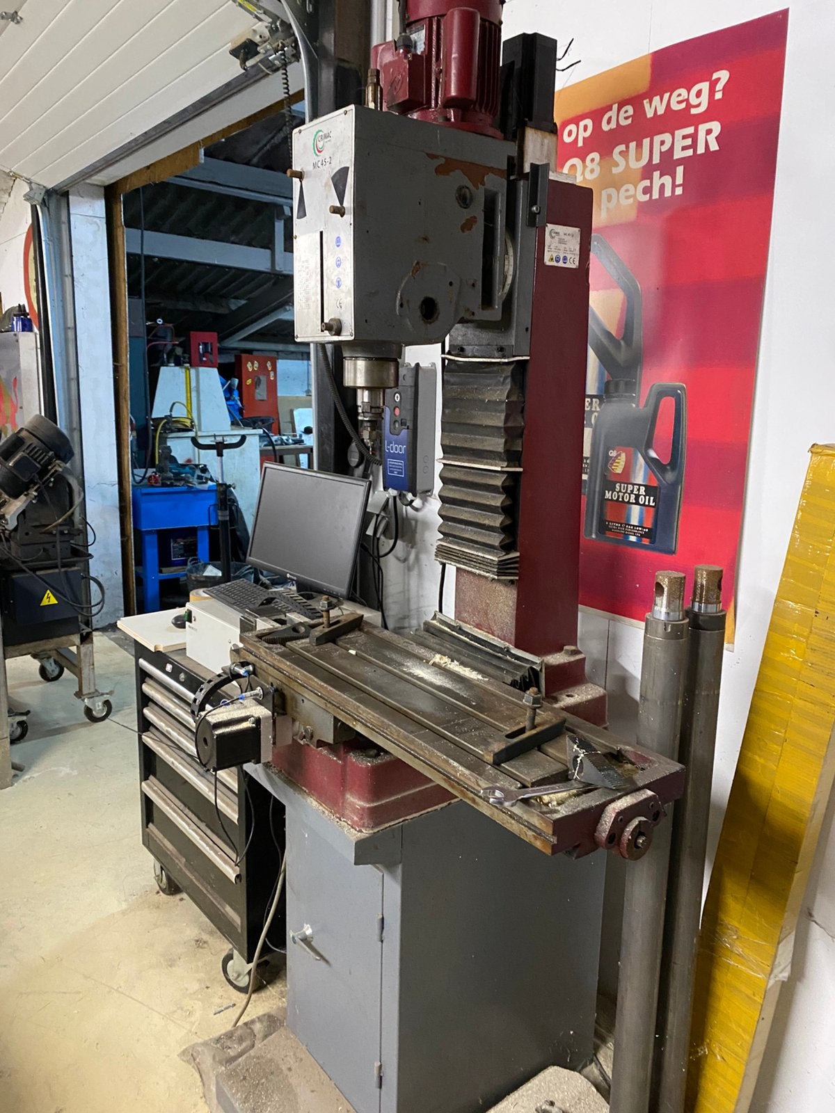 Cnc freesbank, Zakelijke goederen, Ophalen