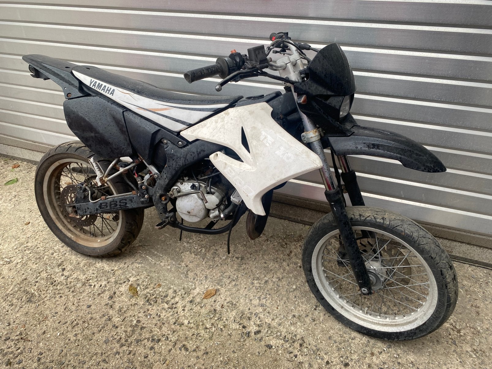 Yamaha DT 50, Fietsen en Brommers, Brommers | Crossbrommers, Zo goed als nieuw, Derbi, Ophalen