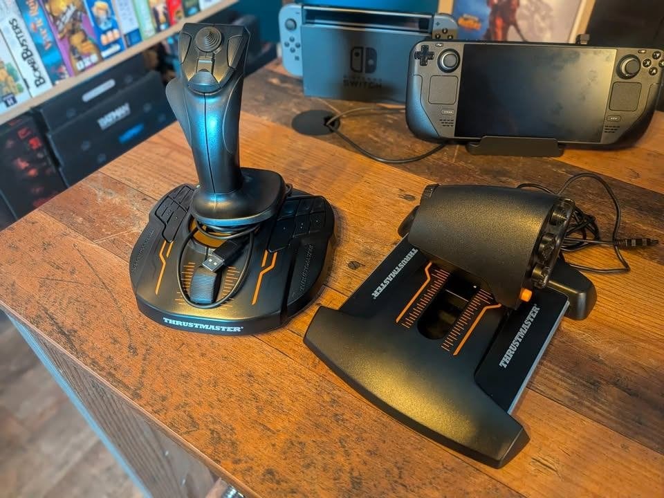 Thrustmaster T16000M Hotas, Ophalen, Zo goed als nieuw, Thrustmaster