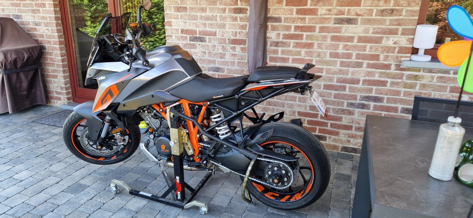 moto ktm 1290 superduke gt, 2 cilinders, Occasion, Sport, Meer dan 35 kW