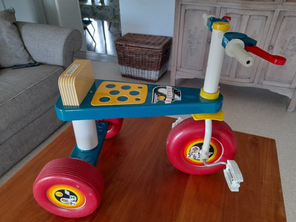 Tricycle Vintage Coloma y Pastor Années 80 –30 euros, Enlèvement