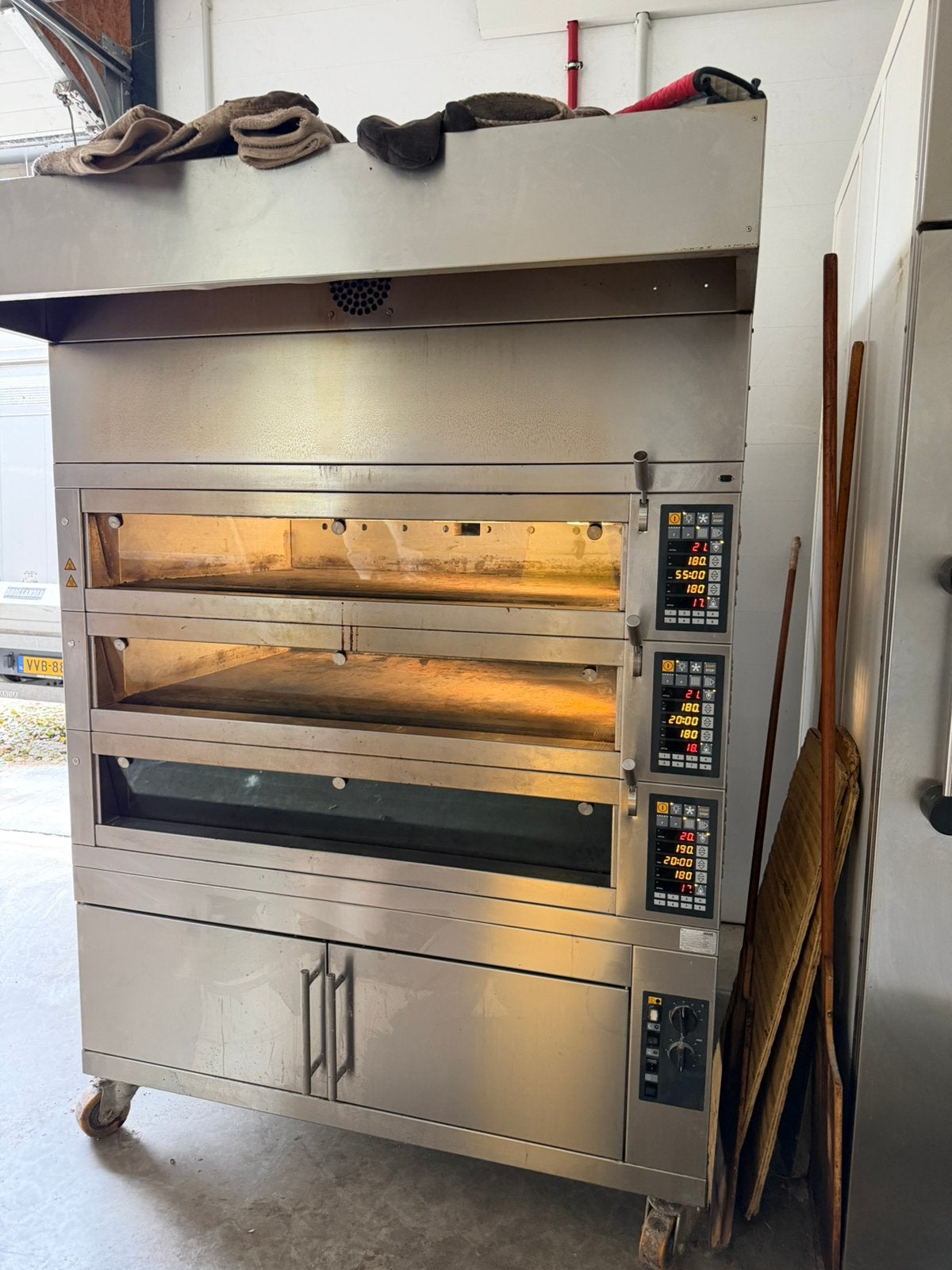 Four de cuisson professionnel MIWE Condo  Brick Floor Bakery, Enlèvement