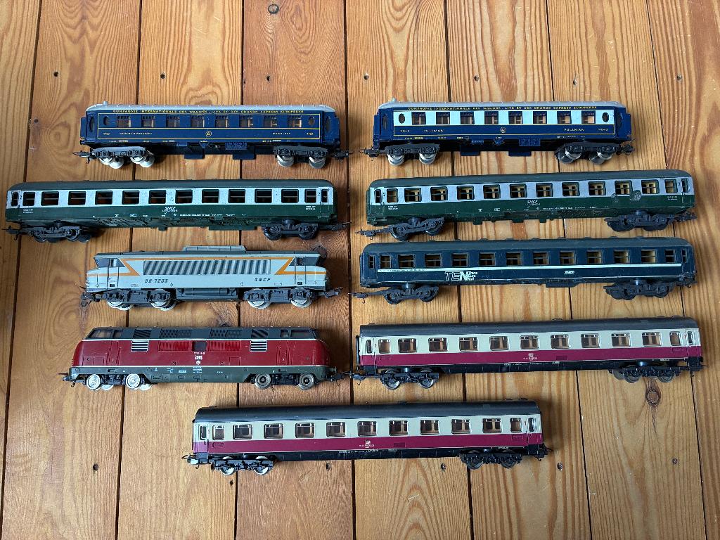 Lot Lima locomotives, voitures, wagons et rails, Hobby & Loisirs créatifs, Trains miniatures | HO, Enlèvement ou Envoi, Set de Trains