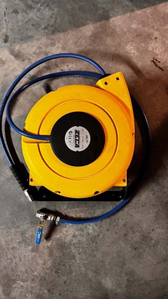 ZECA 805/10 automatische luchthaspel 16m Ø10mm, Ophalen, Zo goed als nieuw