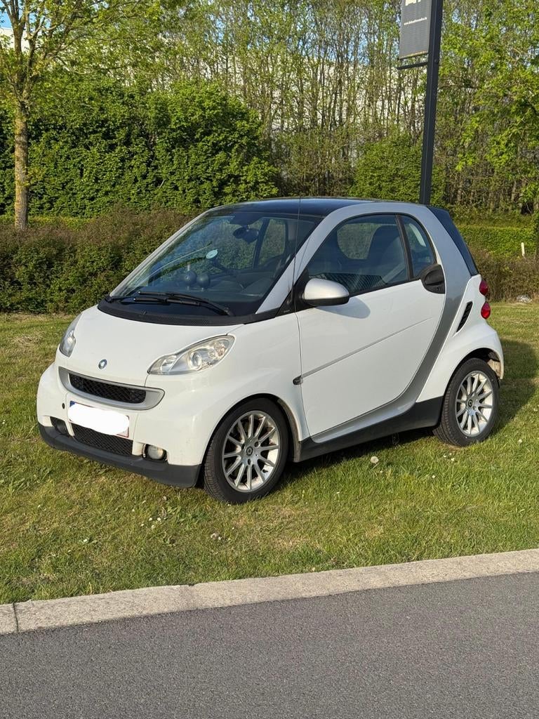Smart ForTwo 2010, 70 000 km, hybride avec options complètes, Autos, Cuir, Euro 5, Achat, 2 places