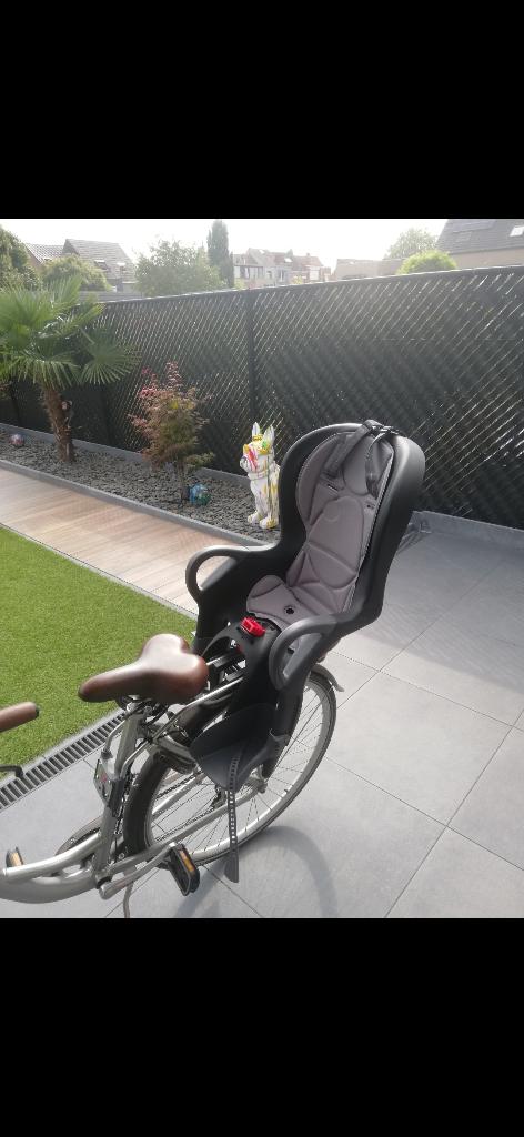 Fietsstoel ok baby, Ophalen, Zo goed als nieuw, Okbaby, Voetsteuntjes