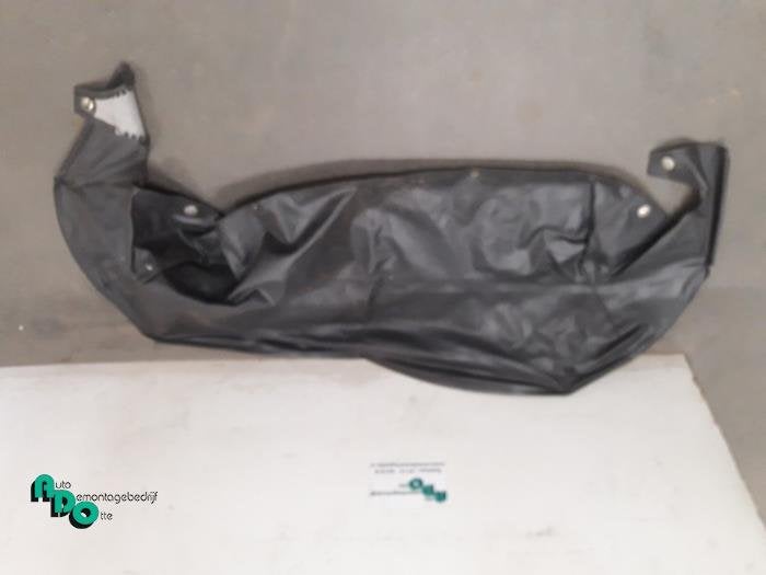 Plaque de protection toit cabriolet d'un Mazda MX-5 (MX-5 NB, -, 3 mois de garantie, Mazda, Utilisé