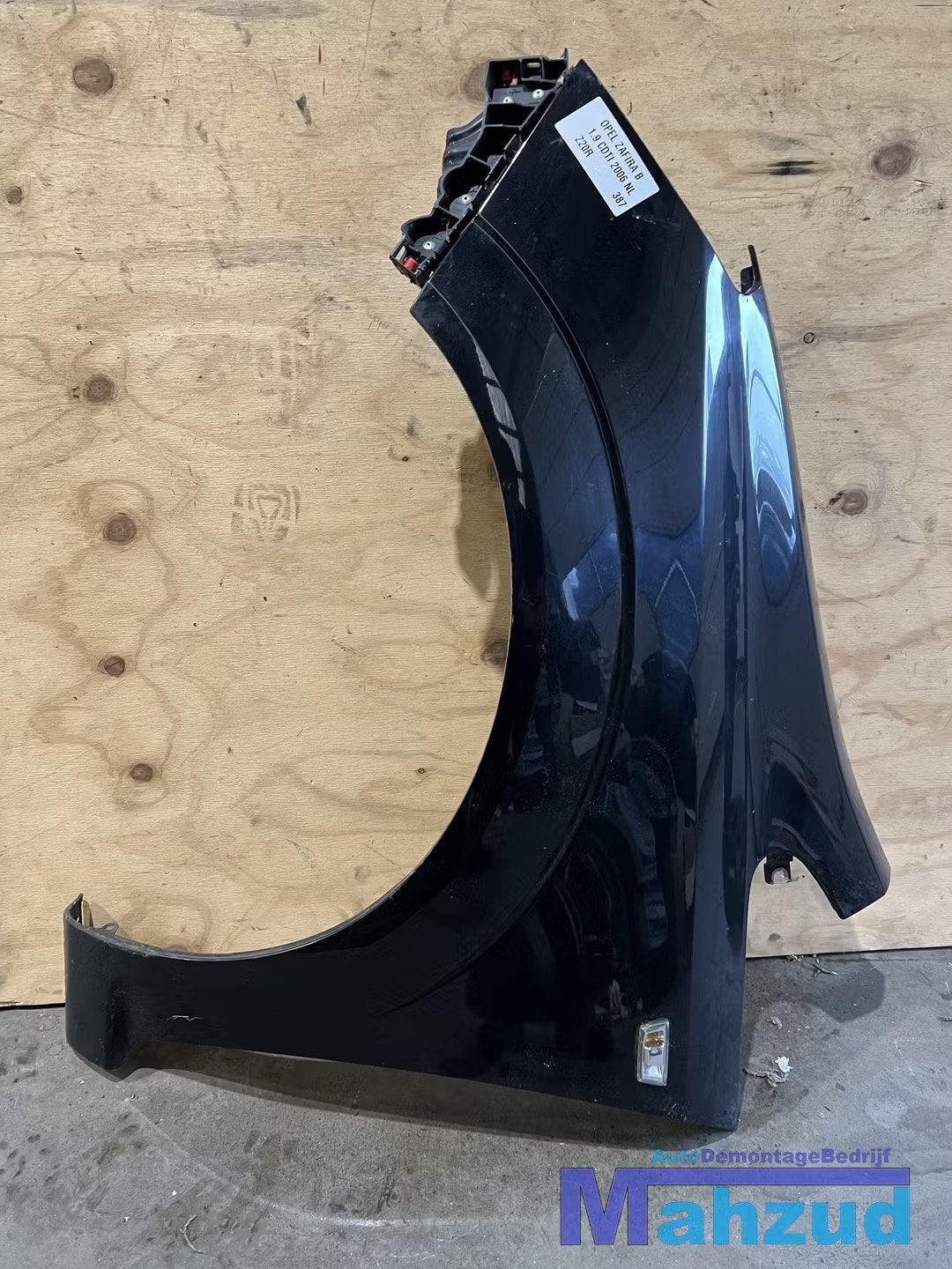 OPEL ZAFIRA B Zwart Z20R links voorscherm 2005-2011, Gauche, Opel Automobile GmbH, Opel, Bahnhofsplatz 1
65423  Russelsheim am Main, DE